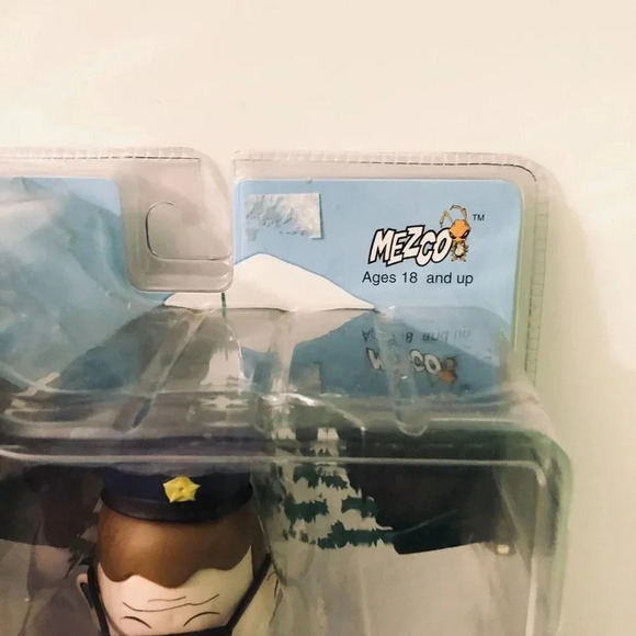 2005 Mezco South Park Series  One Officer Barbrady Figure - Picture 4 of 16